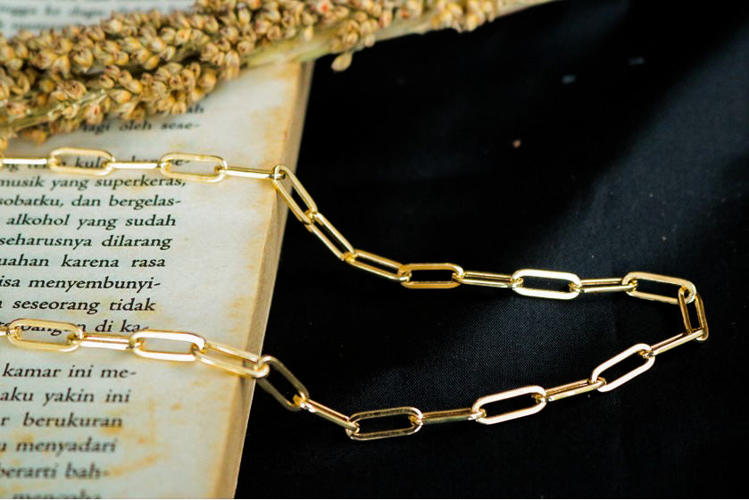 Collar de cadena con clip de papel de 20" de oro amarillo de 10 k, 4,9 g